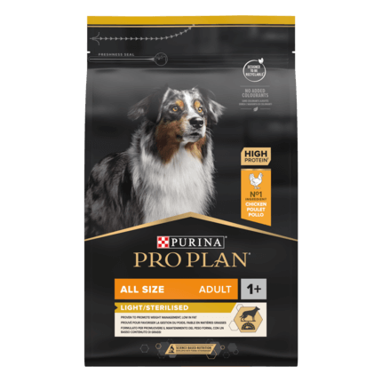 PURINA® PRO PLAN® All Sizes Adult Dog Light/ Sterilised Rich in Chicken